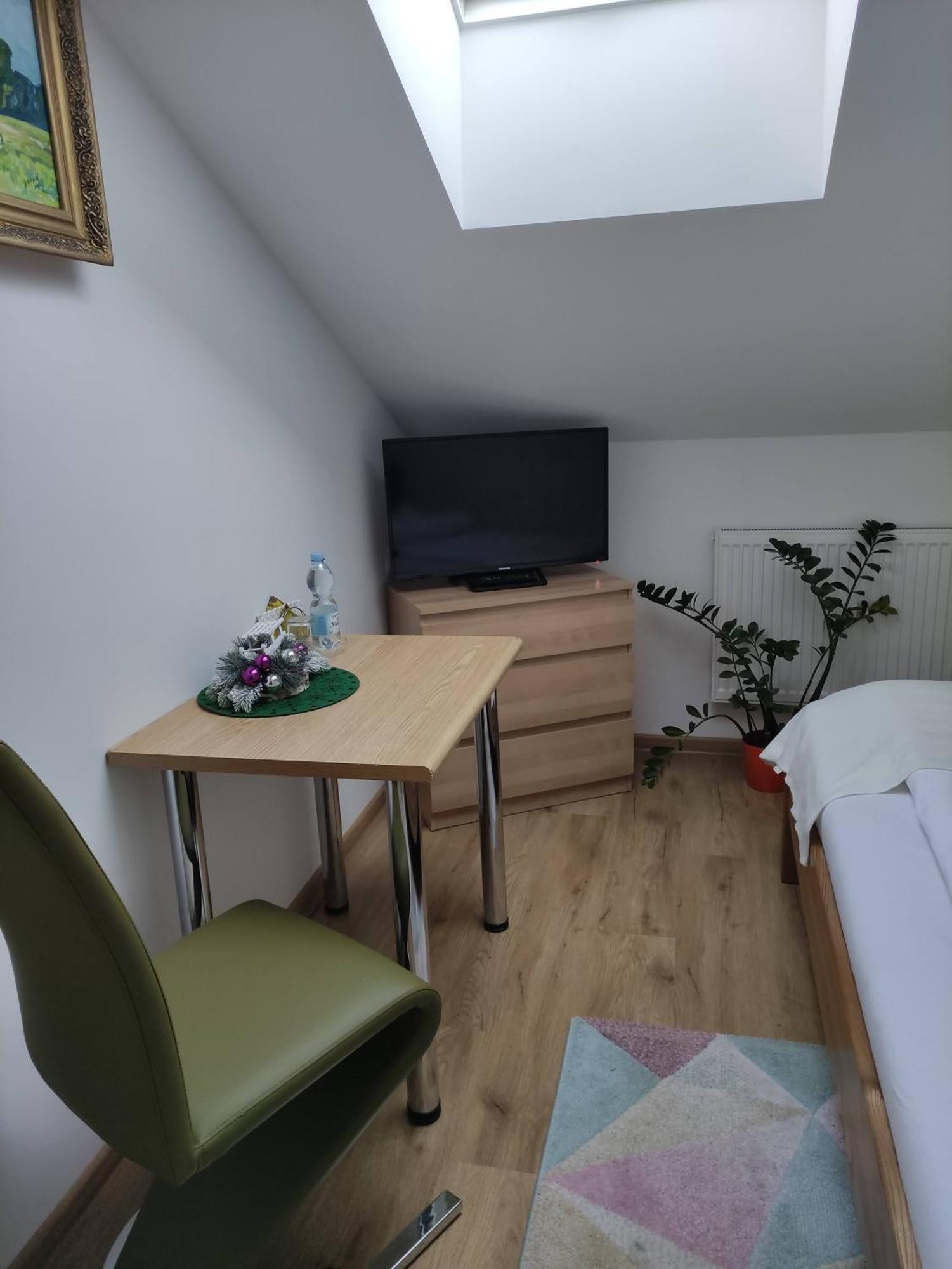 Homestay Strozowka Gorlice Luaran gambar