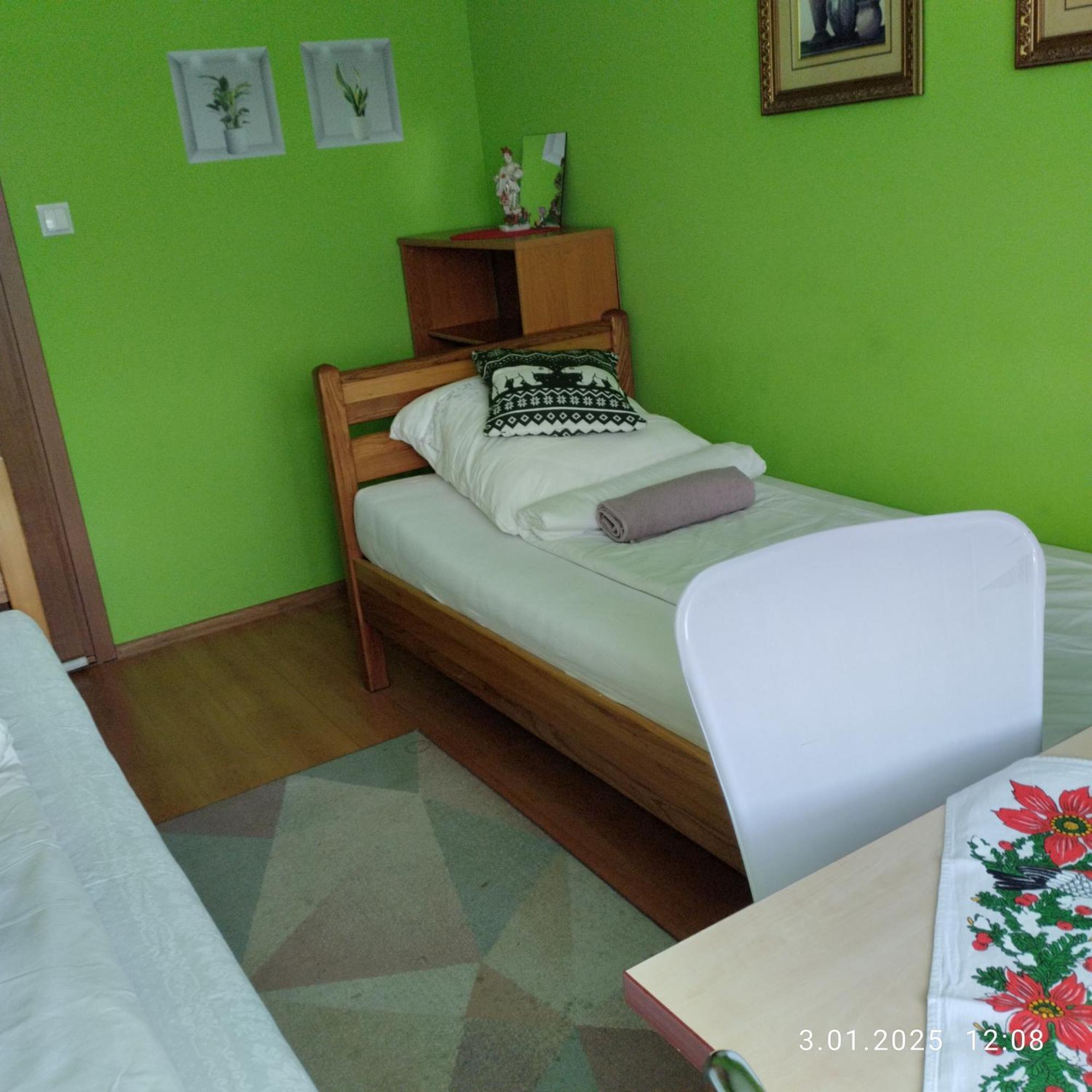 Homestay Strozowka Gorlice Luaran gambar